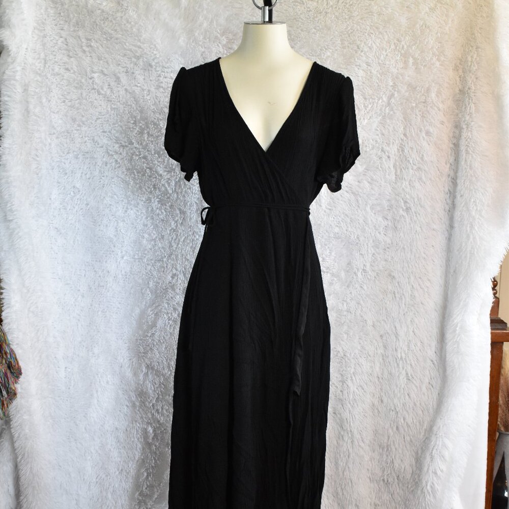 Lulu's Wrap Style Maxi Dress - Black - Large